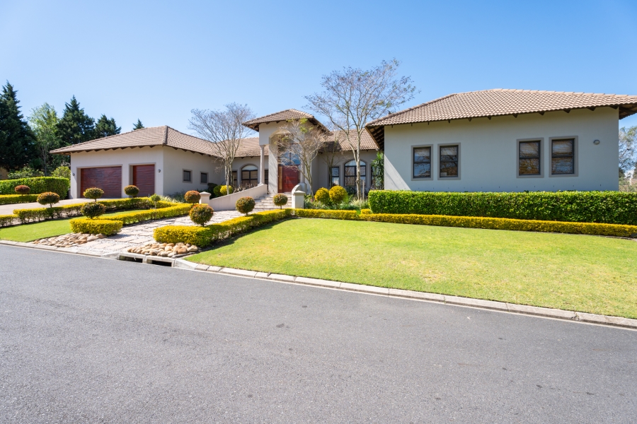 6 Bedroom Property for Sale in Klein Zevenwacht Western Cape